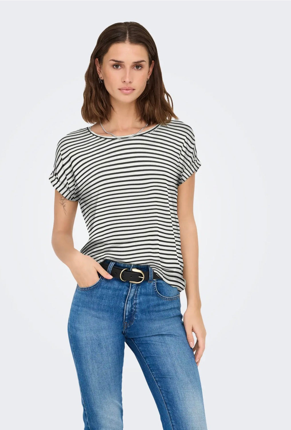 ONLY MOSTER STRIPE S/S O-NECK TOP - CLOUD DANCER/BLACK