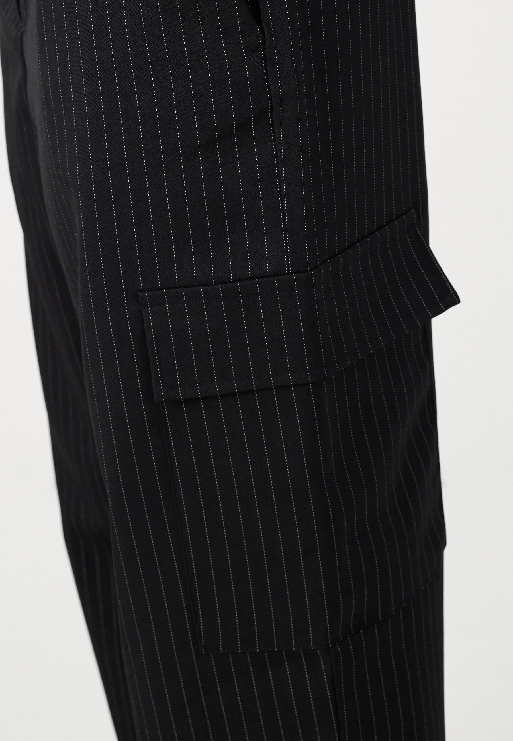 NOISY MAY DALLAS NW PINSTRIPE PANTS