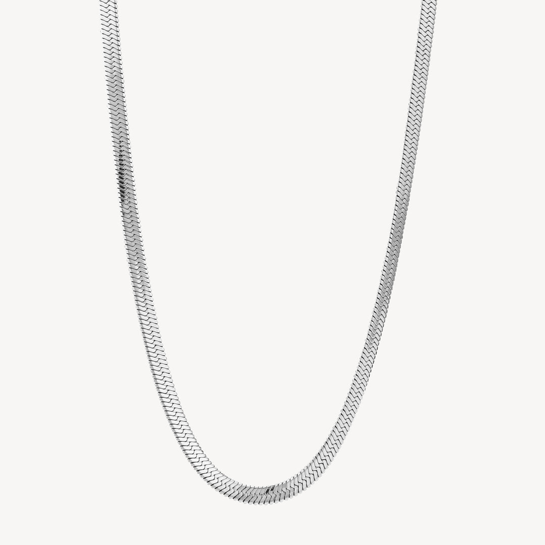 SISTIE SNAKE NECKLACE