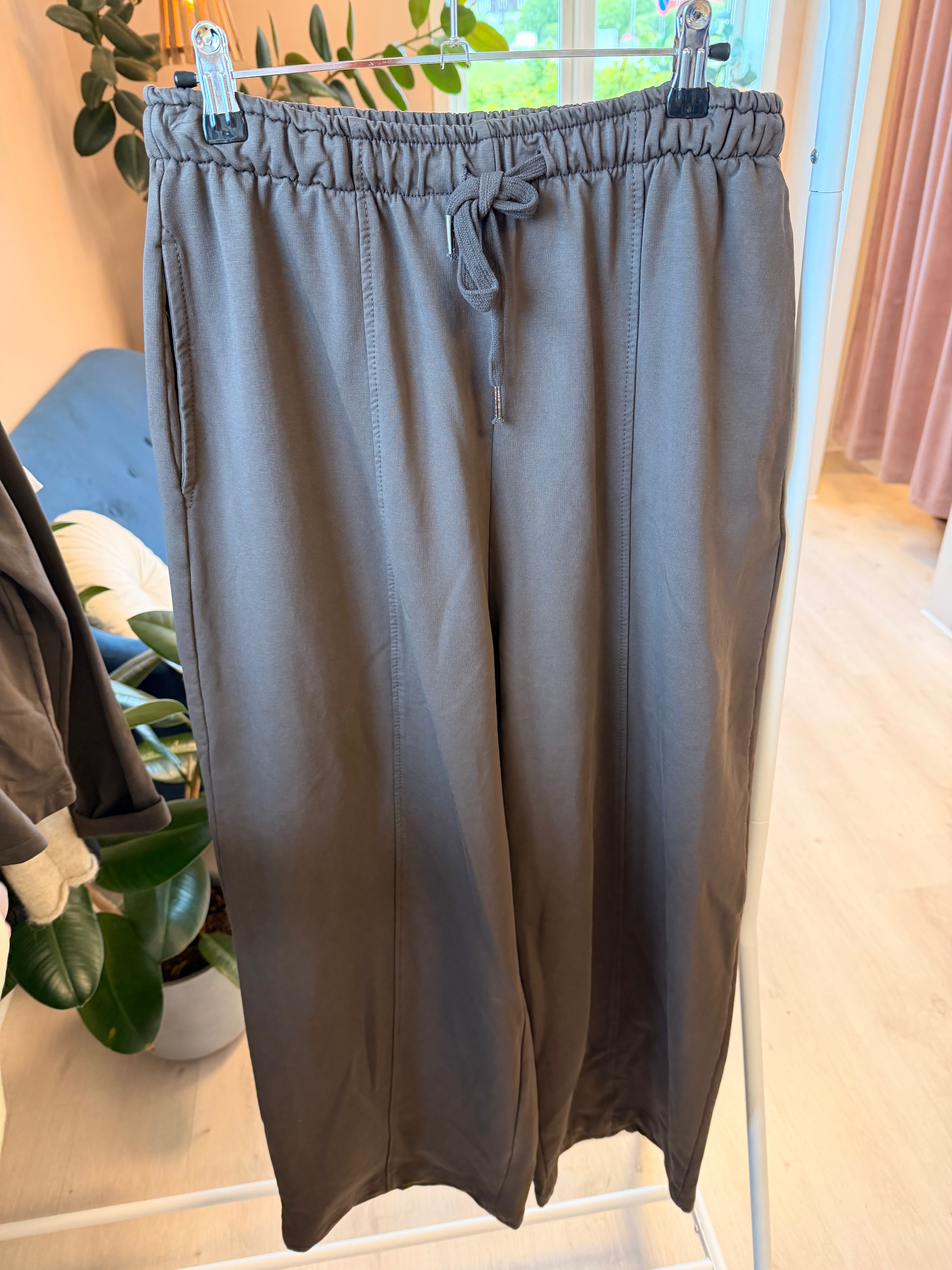HOFFMANN SWEAT PANTS