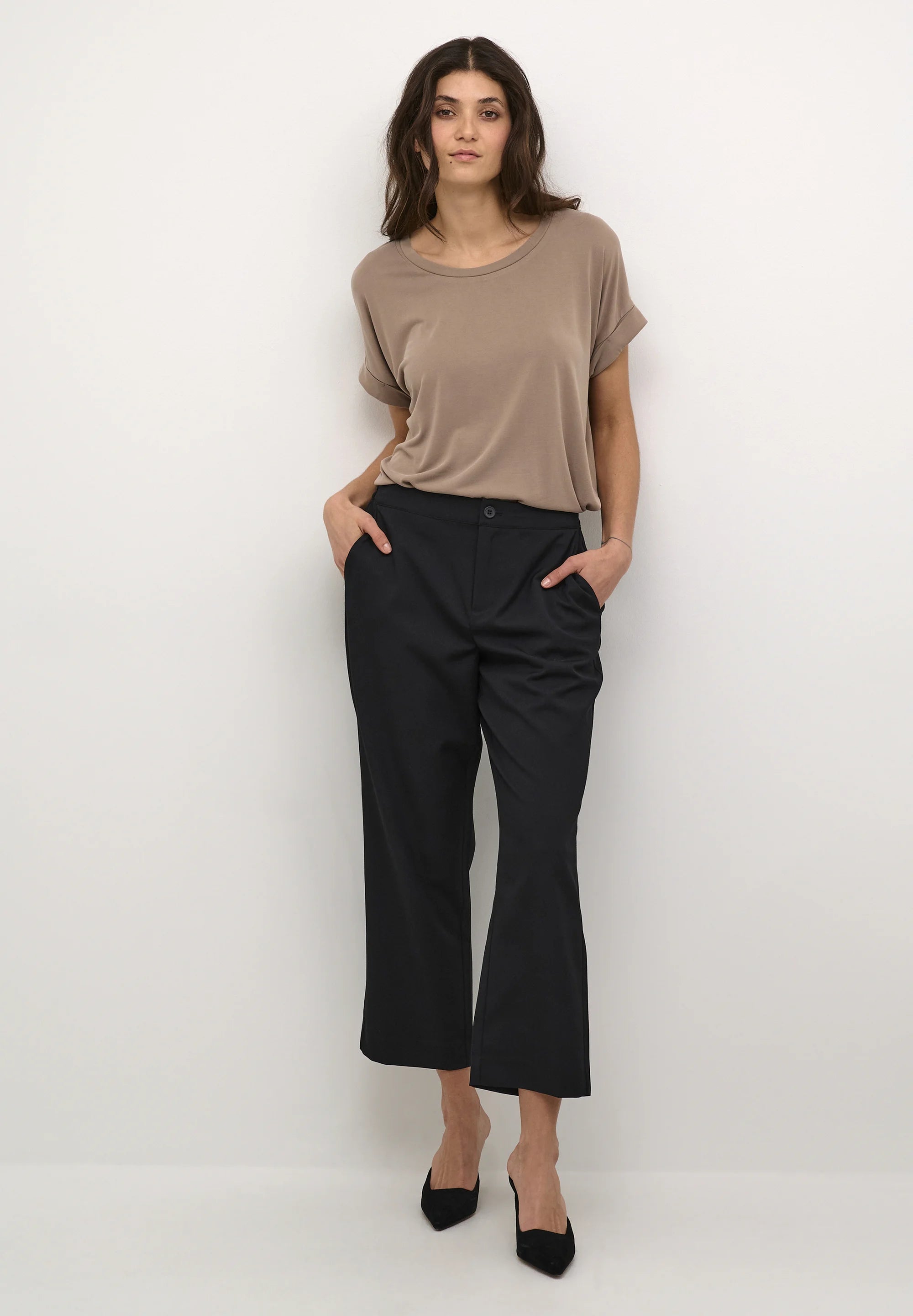 CULTURE ANIE CROPPED PANTS