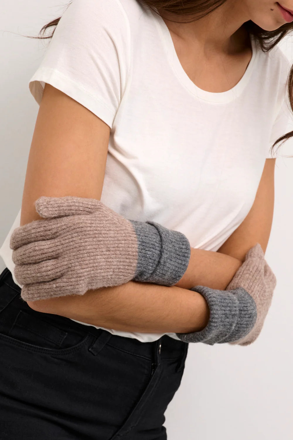 CULTURE MAG GLOVES