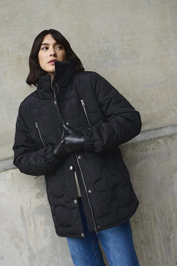 KAFFE LINDSAY SHORT QUILTED JACKET