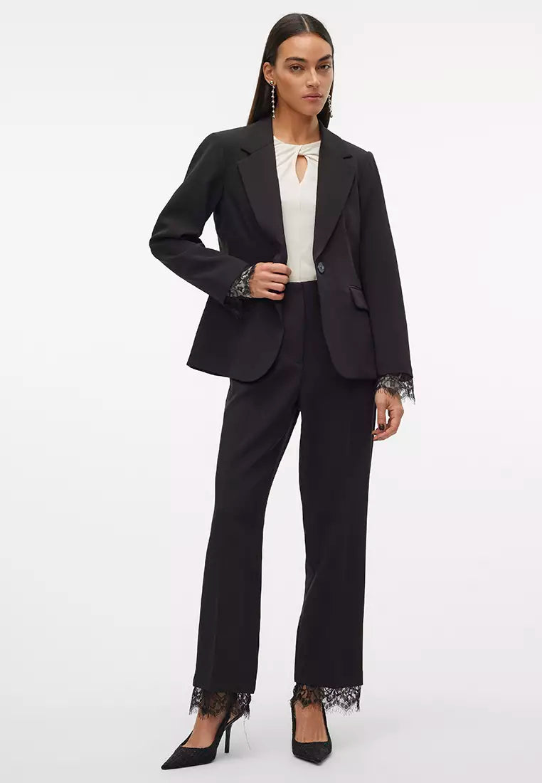 VERO MODA LULU LS FITTED LACE DETAIL BLAZER