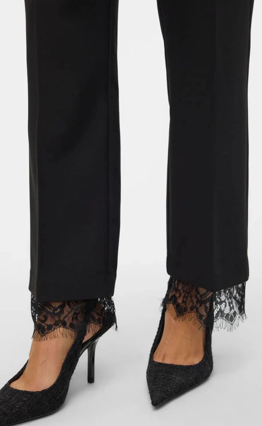 VERO MODA LULU HW STRAIGHT LACE DETAIL PANTS