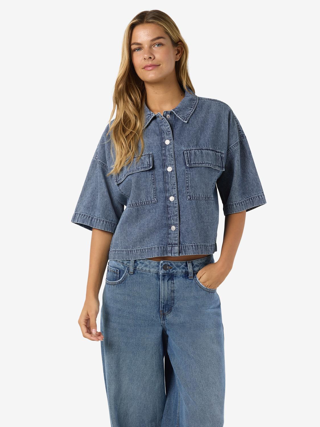 NOISY MAY ENZA S/S REG CROP SHIRT