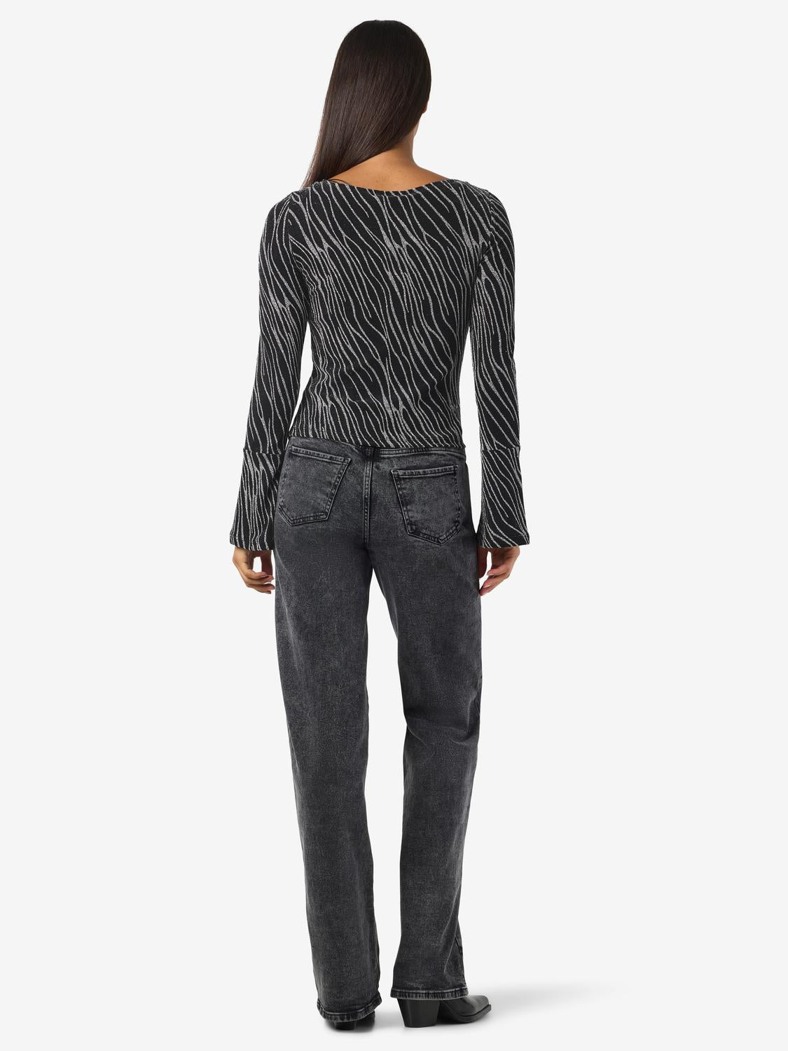 NOISY MAY GILLY L/S BOATNECK BELLSLEEVE TOP