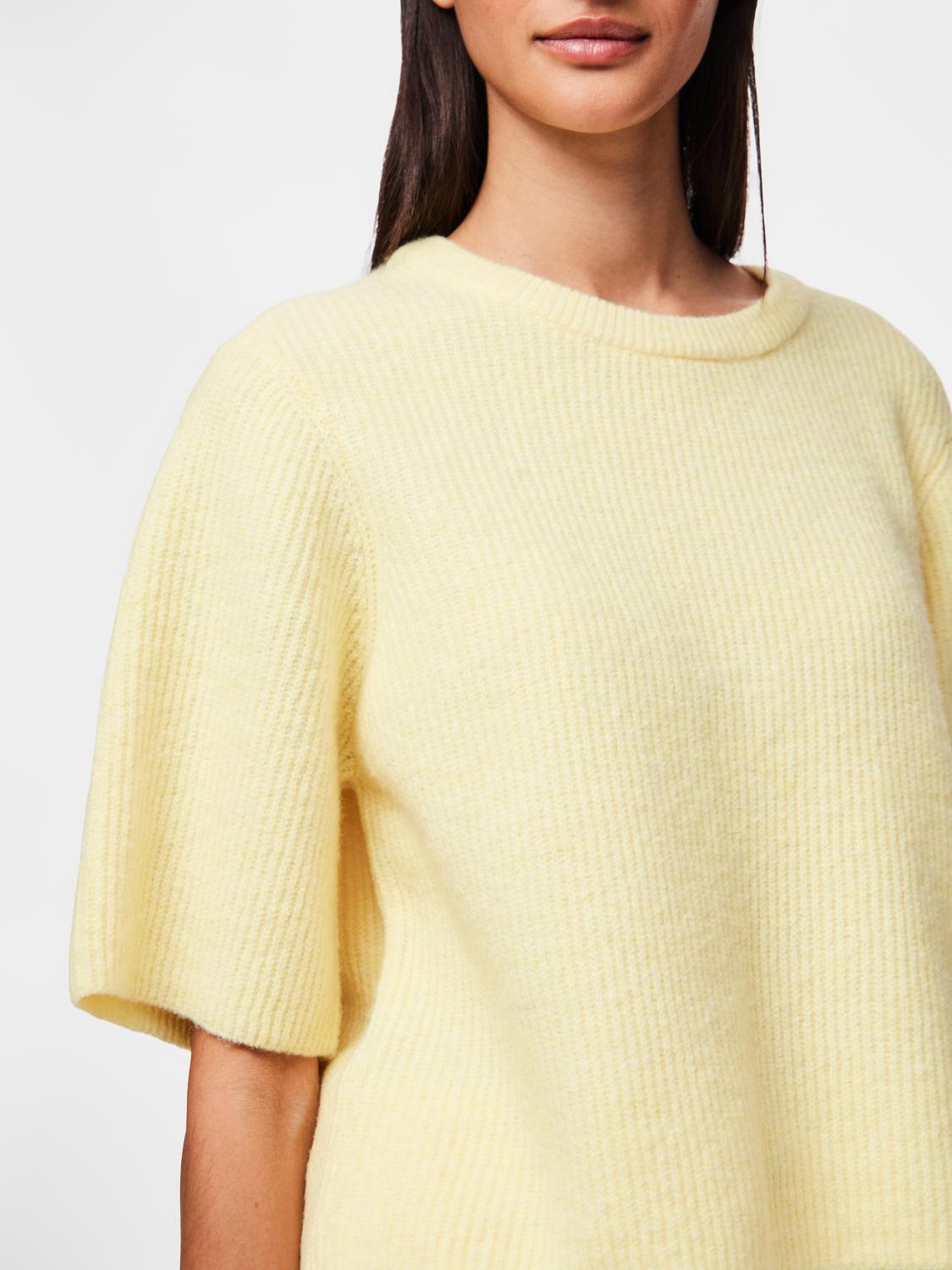 PIECES SILLY SS O-NECK KNIT - PALE BANANA