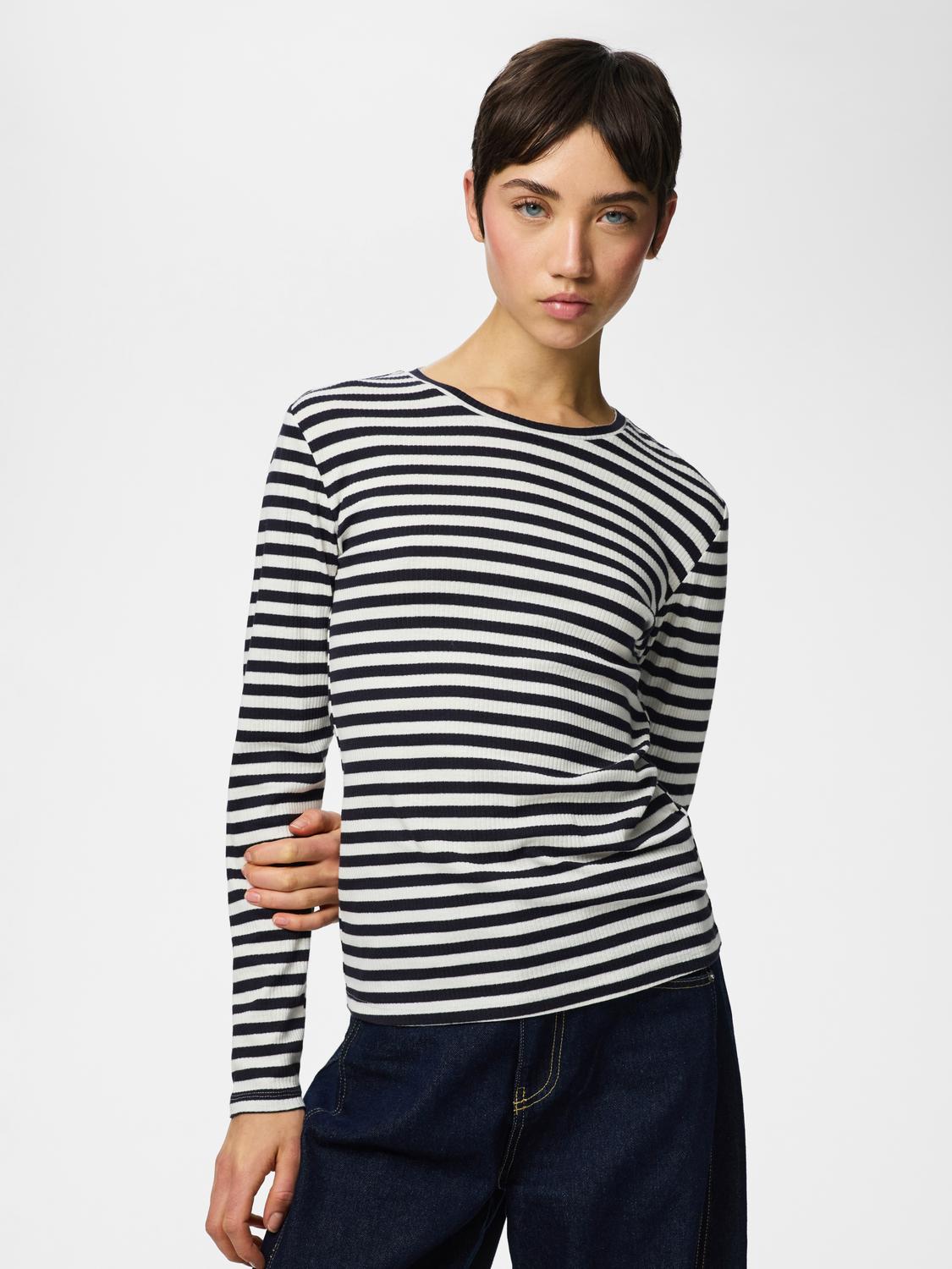 PIECES RUKA LS TOP - SKY CAPTAIN/WHITE